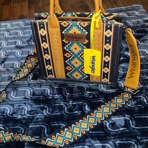 NWT Wrangler Women's Blue and Yellow Patterned Shoulder Bag